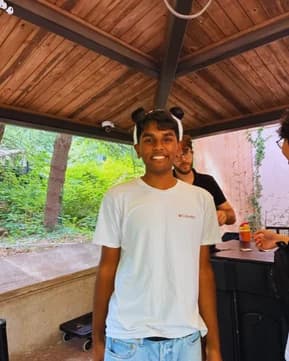 Arya Salem, SLHS TSA Secretary